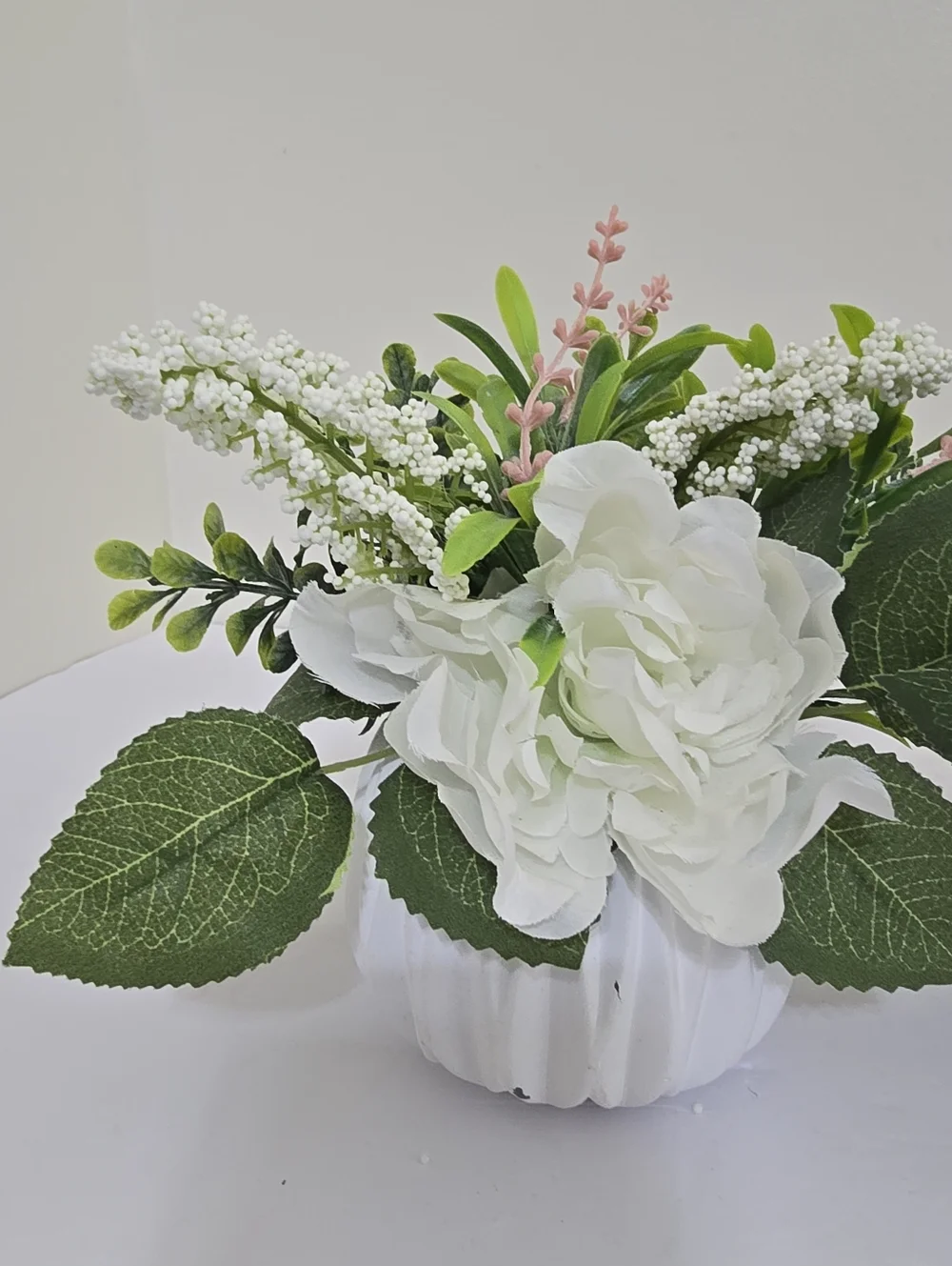 Artificial‎ Floral Arrangement in White Ceramic Planter Set of 2 Solid Weight